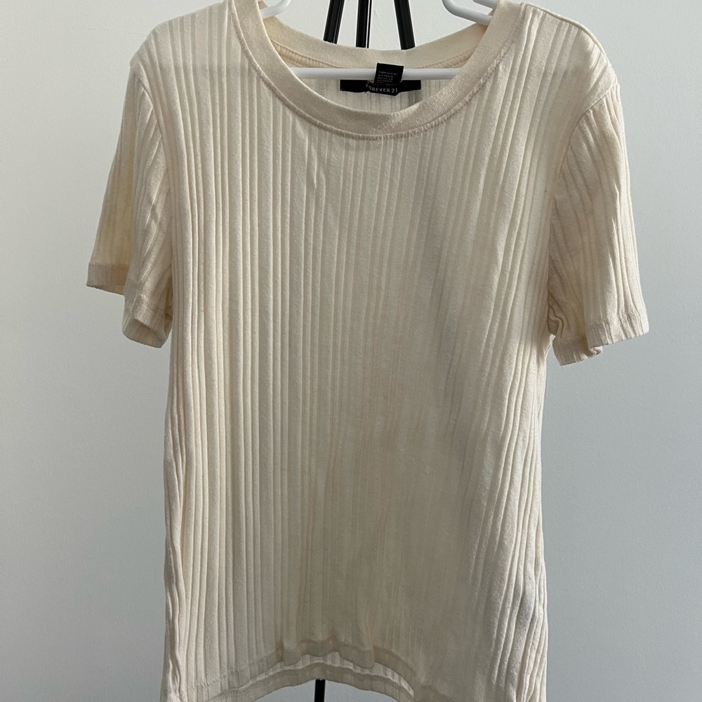 Forever 21 white t-shirt